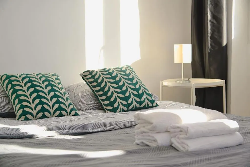 Pied-A-Terre Ideal Au Vieux-Port Marseille 0*,  France